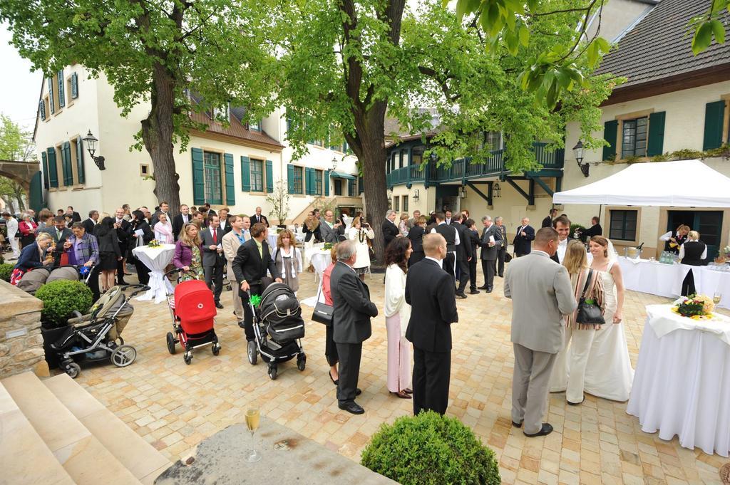 Deidesheimer Hof Exterior foto